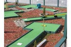 9 Hole Mini Golf Course - Deluxe Version 9 Hole Mini Golf Course - Deluxe Version
